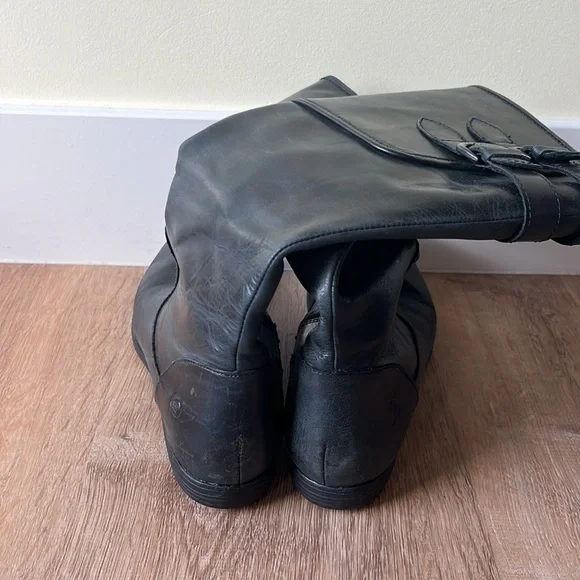 Born | Jordyn Black Riding Boots - Picture 4 of 7